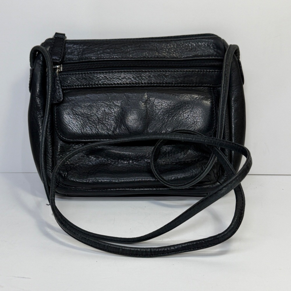 Fossil Crossbody Bag Vintage Small Black Leather Classic Minimalist 90s Off Duty